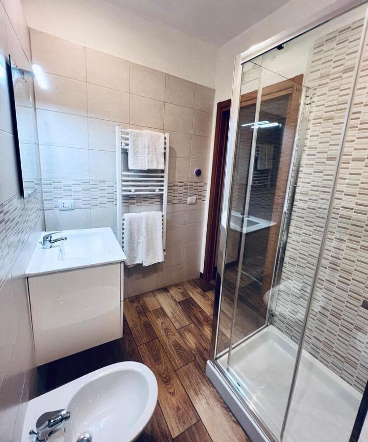 Macario Apartment In The Old Town Bari Bagian luar foto