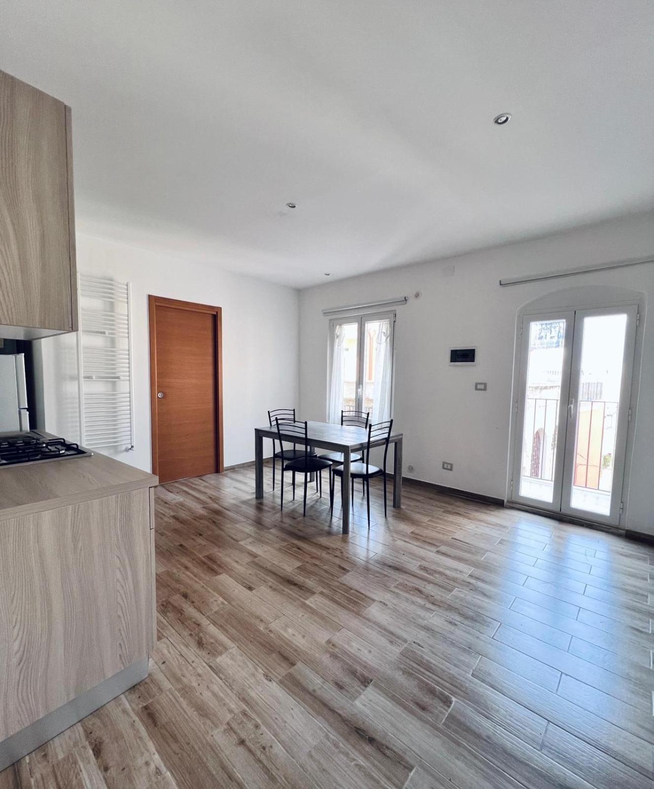 Macario Apartment In The Old Town Bari Bagian luar foto