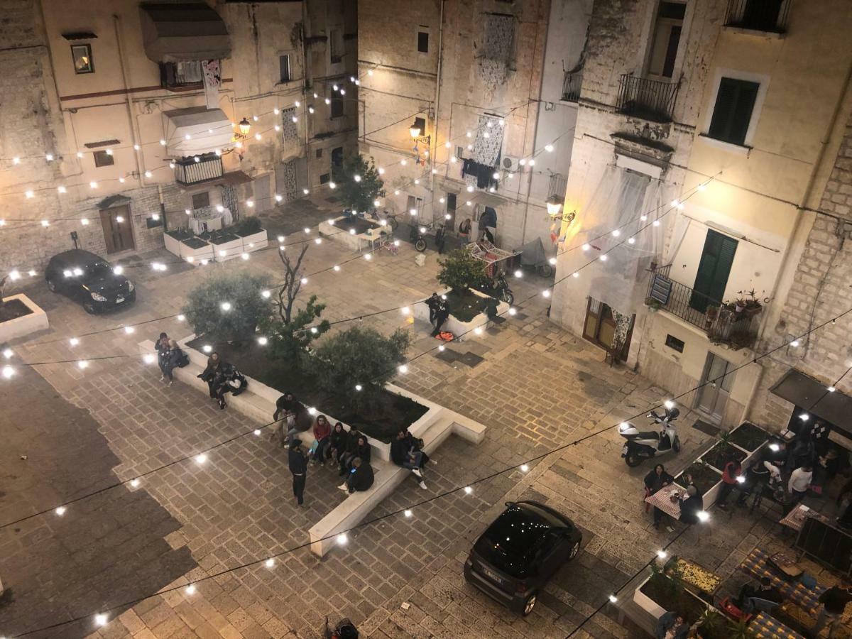 Macario Apartment In The Old Town Bari Bagian luar foto